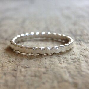 925 Sterling Silver Scalloped Wave Ring Handmade - Size 8